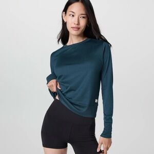 Vuori Energy Long Sleeve in Moss Heather